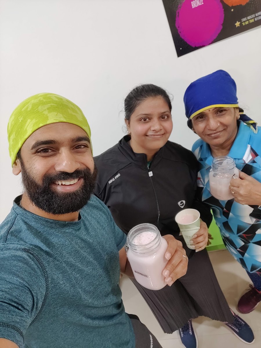 SoVik coaches with clients